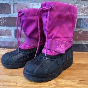 Kamik girls snow boots size 12